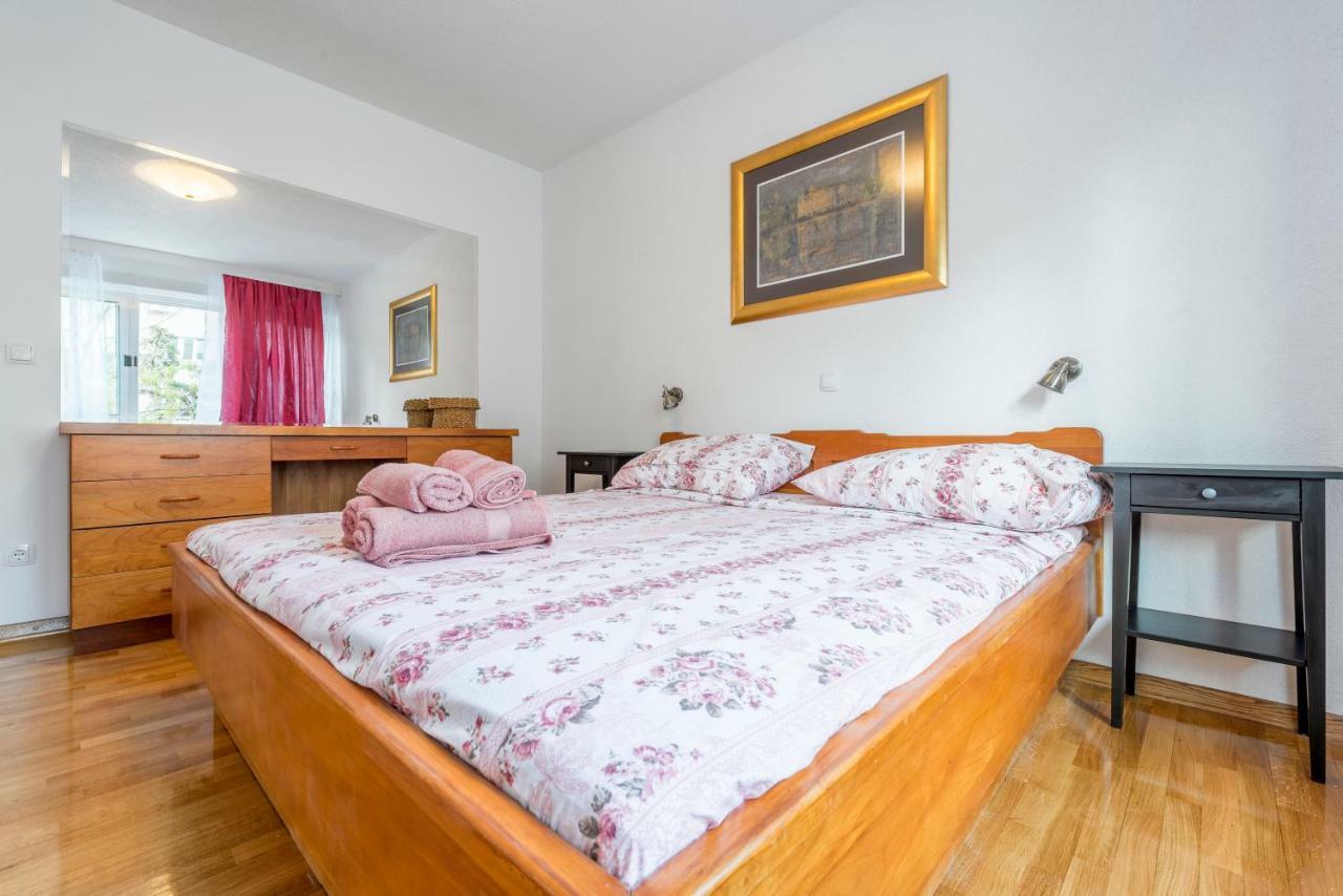 Apartment Antonia Split Exteriör bild